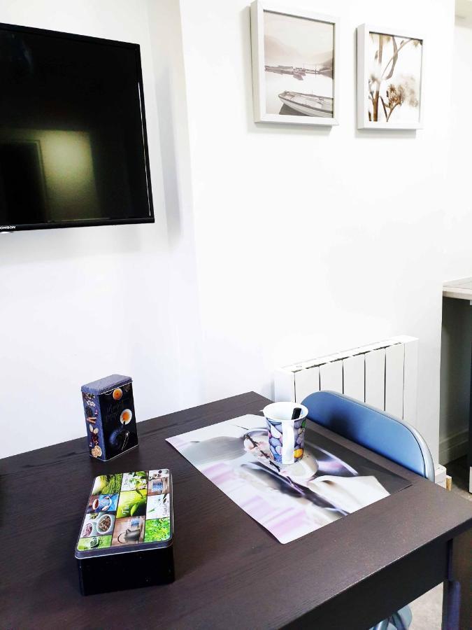 Studio, Chambres, Appartement, Gite Vendegies-sur-Ecaillon Exteriör bild