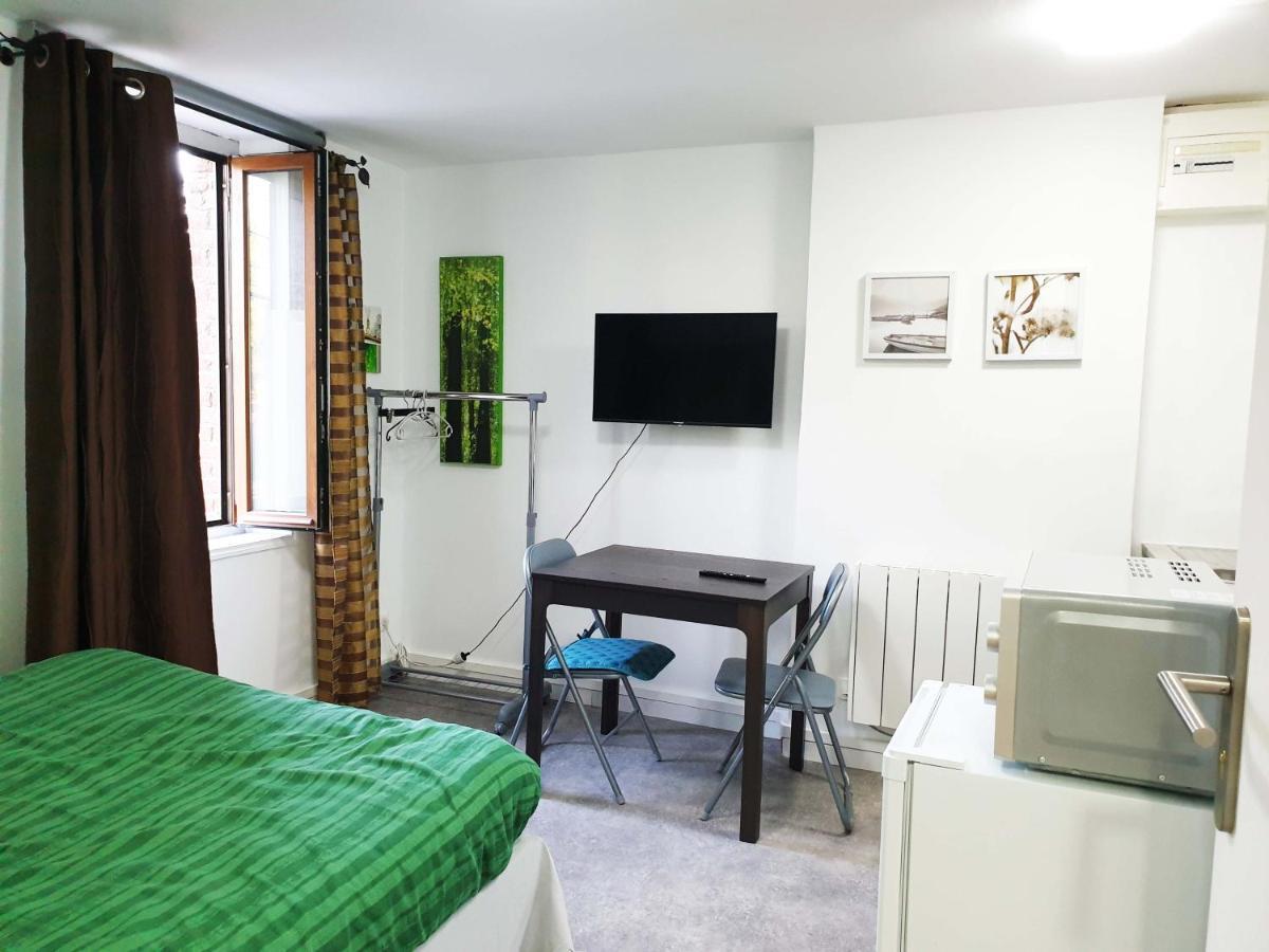 Studio, Chambres, Appartement, Gite Vendegies-sur-Ecaillon Exteriör bild