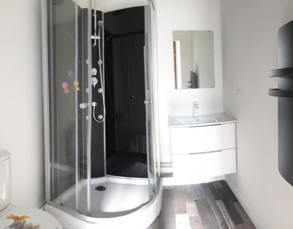 Studio, Chambres, Appartement, Gite Vendegies-sur-Ecaillon Exteriör bild
