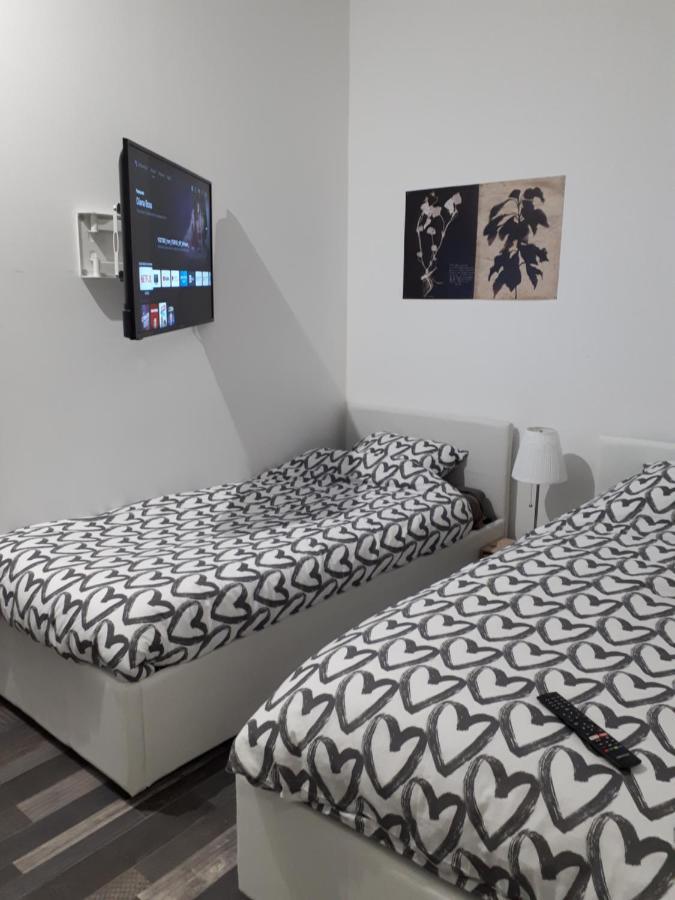 Studio, Chambres, Appartement, Gite Vendegies-sur-Ecaillon Exteriör bild