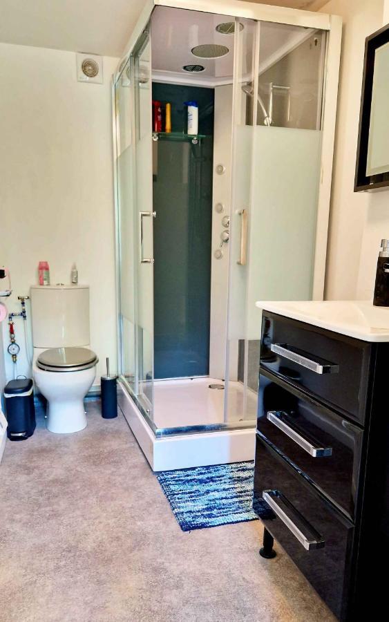 Studio, Chambres, Appartement, Gite Vendegies-sur-Ecaillon Exteriör bild