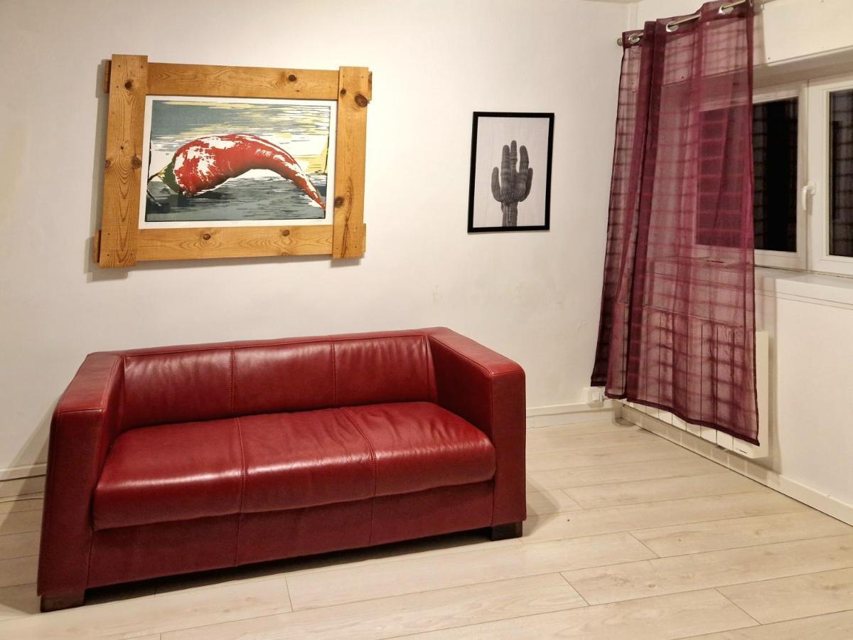 Studio, Chambres, Appartement, Gite Vendegies-sur-Ecaillon Exteriör bild