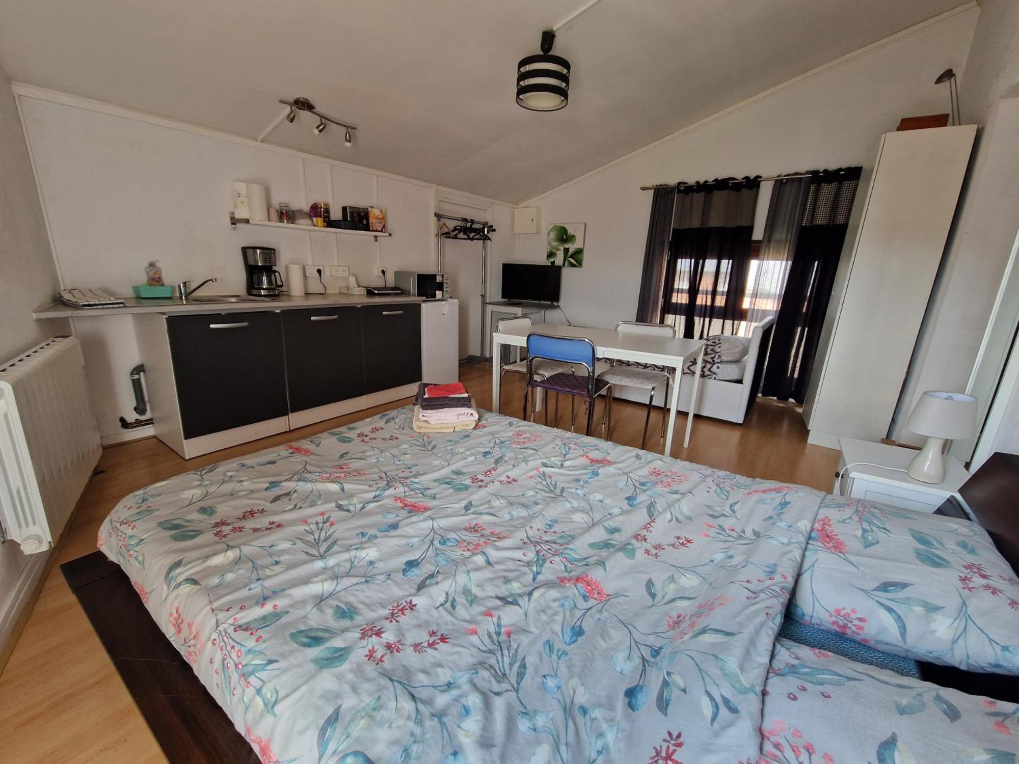 Studio, Chambres, Appartement, Gite Vendegies-sur-Ecaillon Exteriör bild